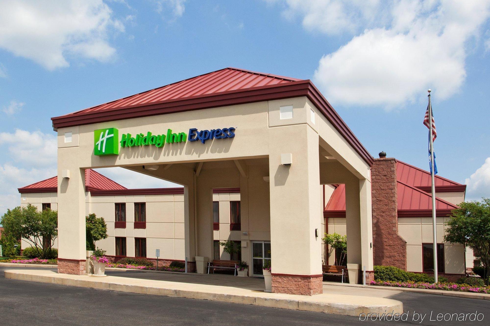Clarion Inn Cranberry Township Buitenkant foto