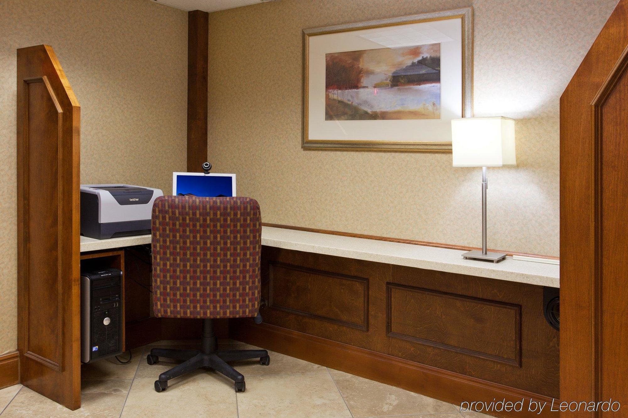 Clarion Inn Cranberry Township Faciliteiten foto