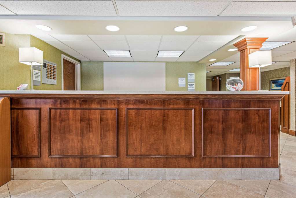Clarion Inn Cranberry Township Interieur foto